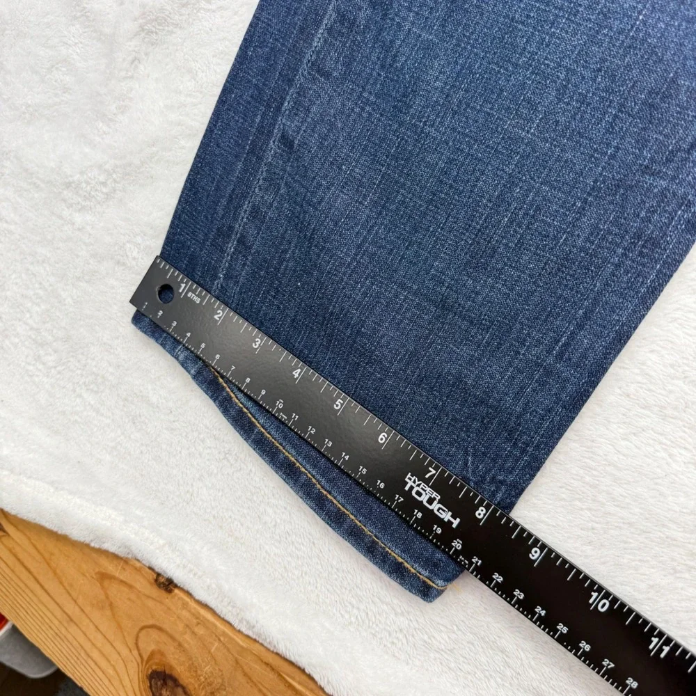 Wrangler 47 Jeans Mens 28x34 Blue Straight Leg Button Fly Made in USA Denim